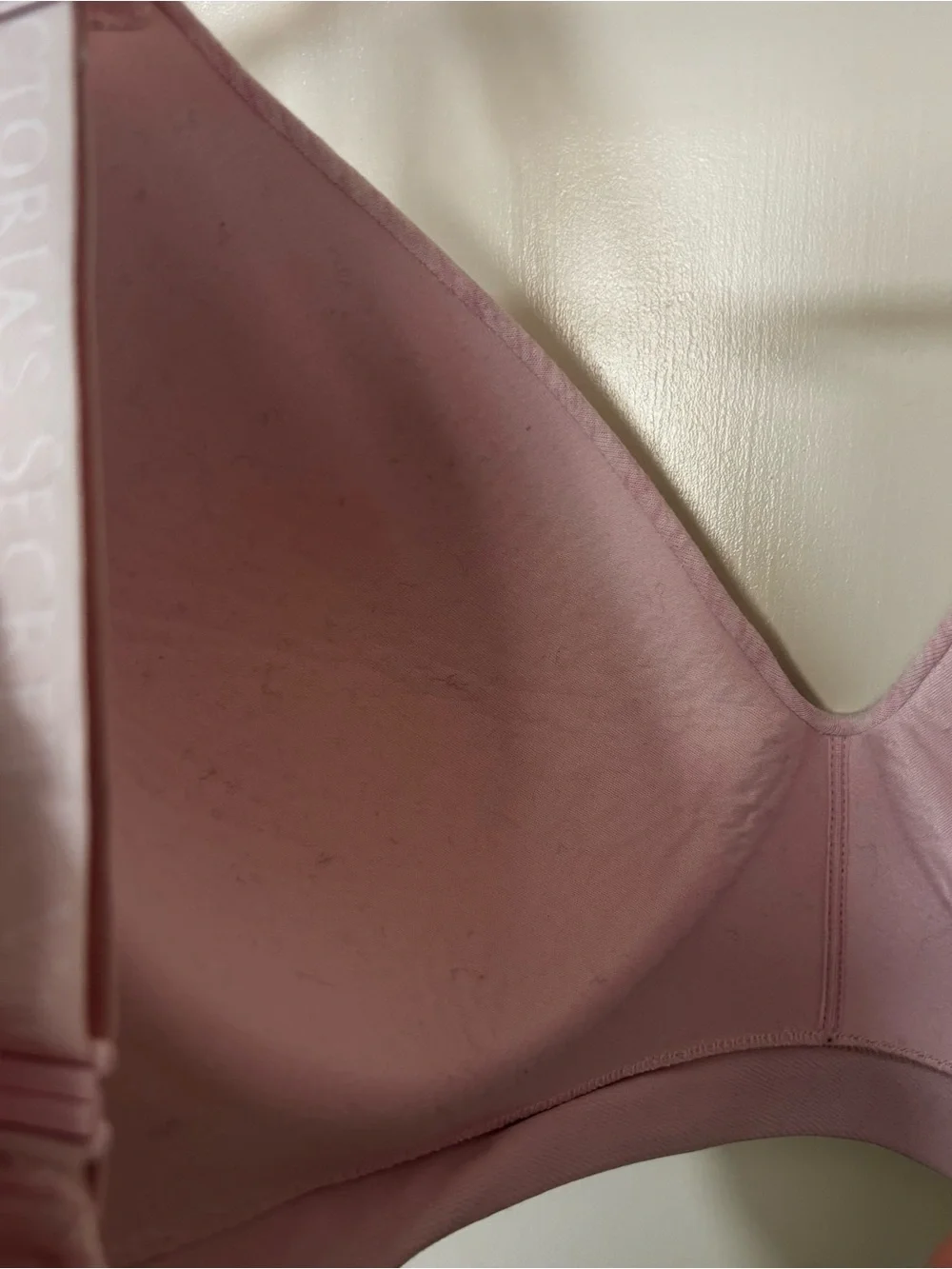 Victoria’s Secret tshirt lightly lined wireless bra light pink 36DDD